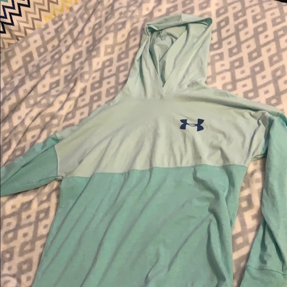Long sleeve tee